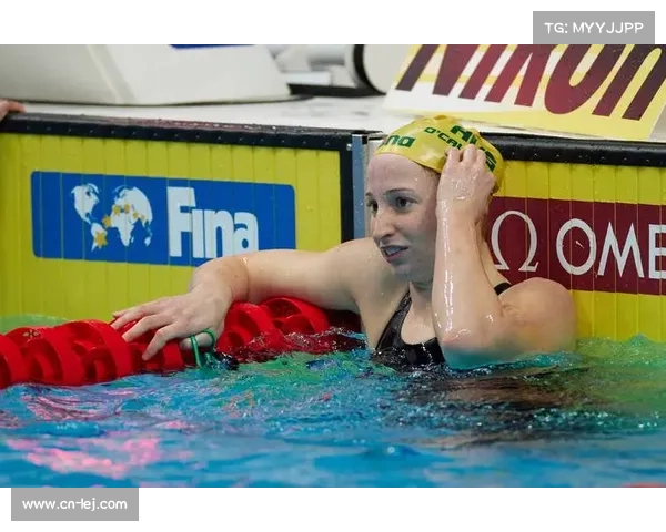 澳大利亚选手莫莎·约翰逊斩获世锦赛女子10公里马拉松游泳金牌